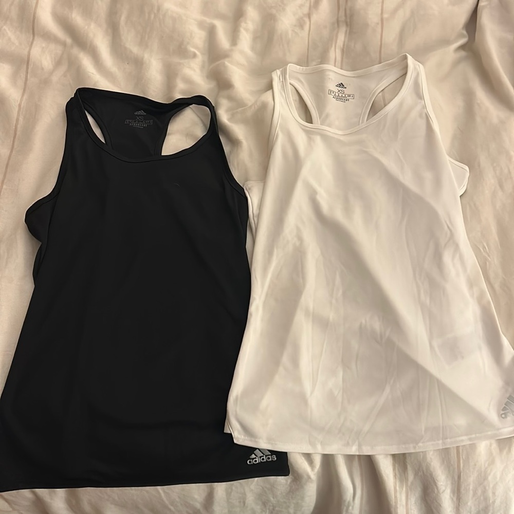 Adidas Aeroready tank tops - Black & White - set of two